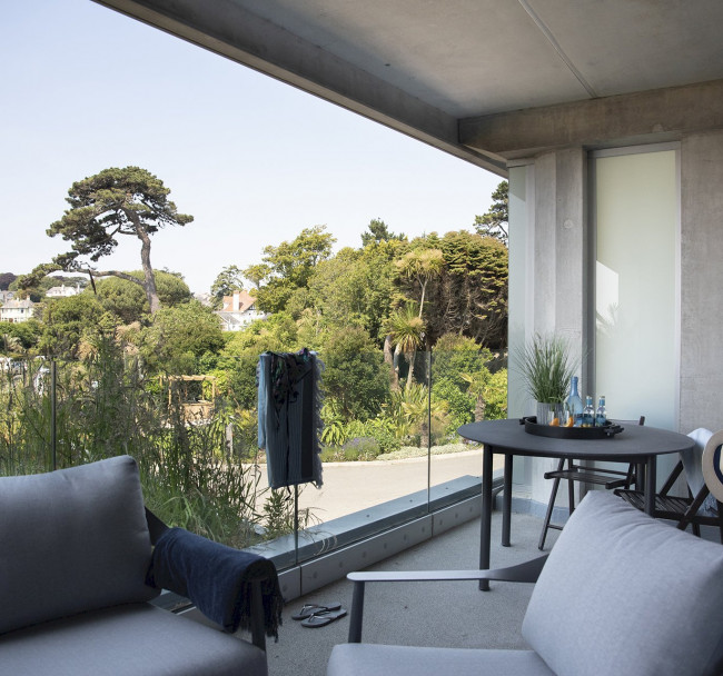 Garden Apartment 7