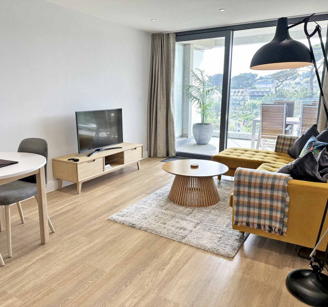 Beach Apartment 18